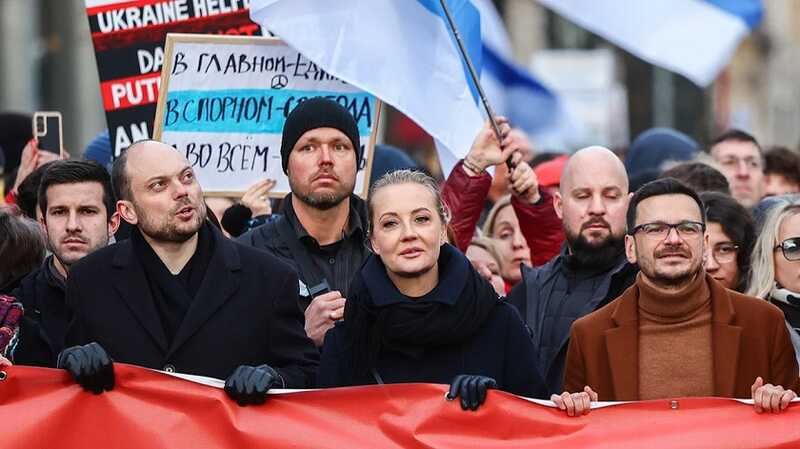 Митинг российской оппозиции в Берлине закончился у Бранденбургских ворот