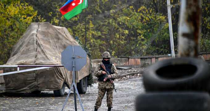 Азербайджан и Армения после боев на границе договорились прекратить огонь