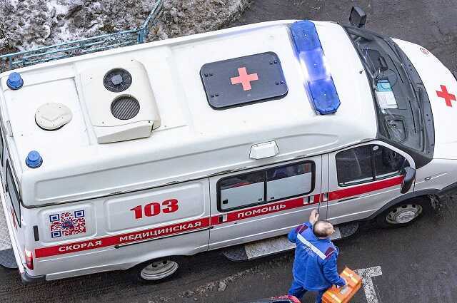 В Москве совершила самоубийство безответно влюбленная в девушку восьмиклассница