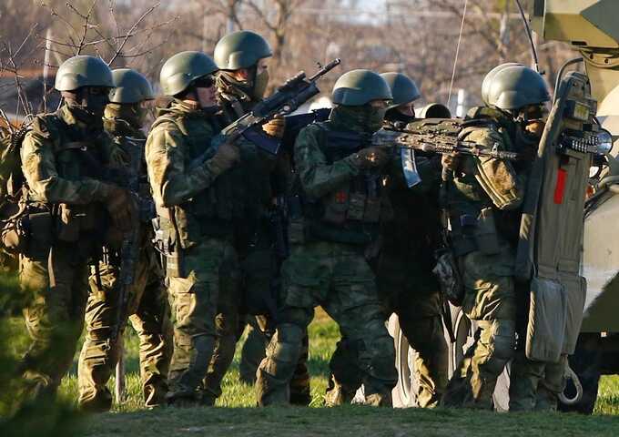 Железнодорожникам Брянской области раздали бронежилеты и шлемы