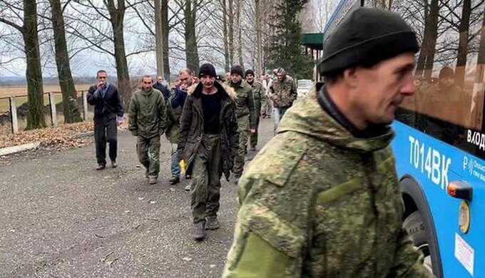 Четырёх российских военнослужащих, вернувшихся из плена на Украине, осудили за отказ немедленно вернуться на линию фронта
