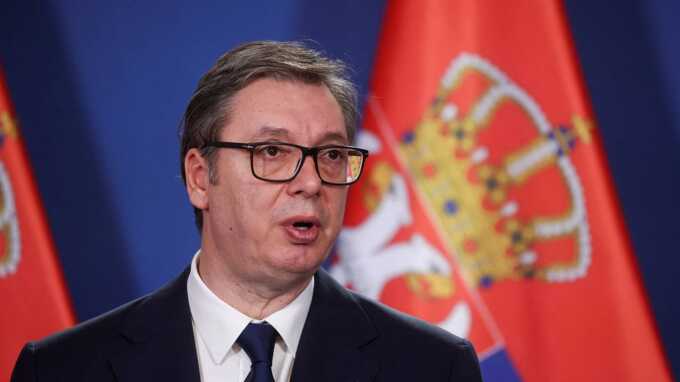 Президенту Сербии не удается прилететь в Москву из-за атаки БПЛА