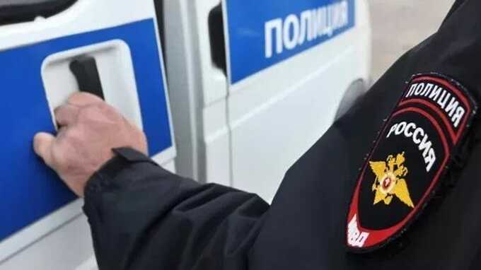 В Перми на металлических прутьях ограждения обнаружено тело девушки