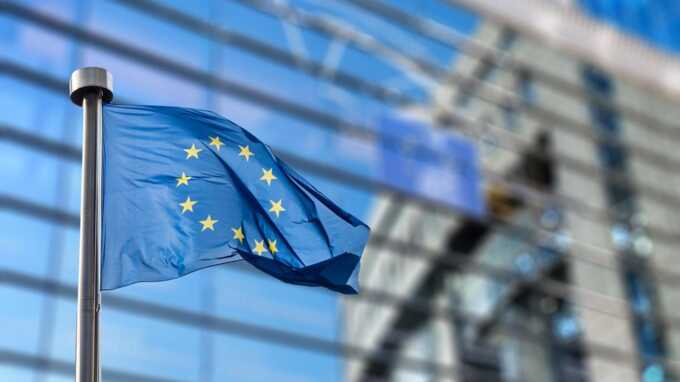 Европейский союз готов отложить введение санкций против России до переговоров между Путиным и Зеленским