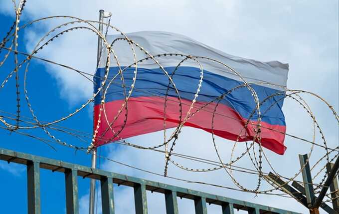Евросоюз планирует внедрить самый крупный пакет санкций против России
