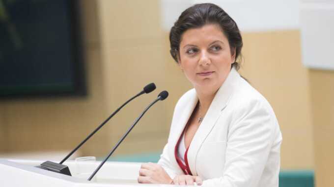 Маргарита Симоньян объяснила, почему она не покидает свою должность