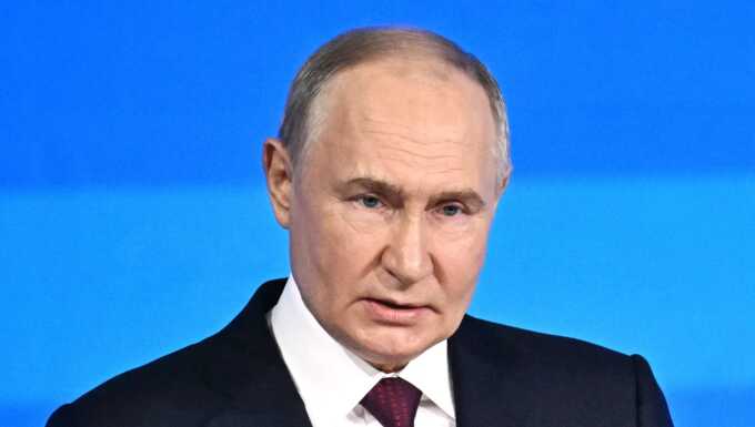 Путин в режиме онлайн наблюдал за атакой на аэропорты