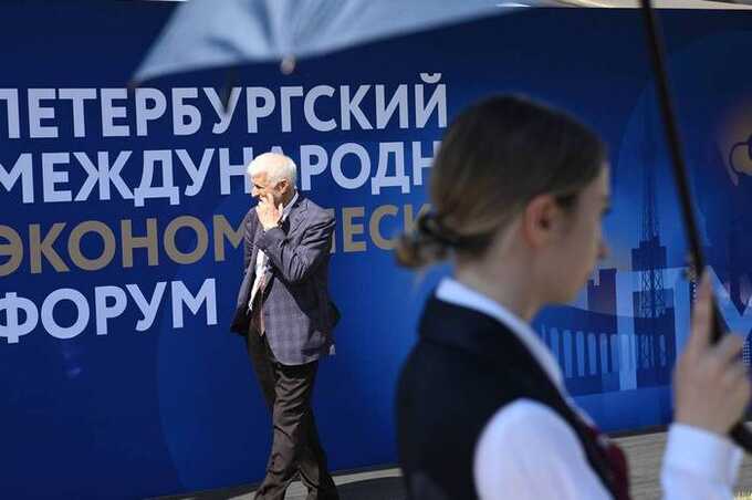 ПМЭФ превращается в витрину для эскорт-услуг на фоне официальной программы
