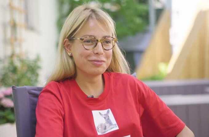 Кристина Потупчик использовала дорогую посуду, что вызвало активное обсуждение в соцсетях