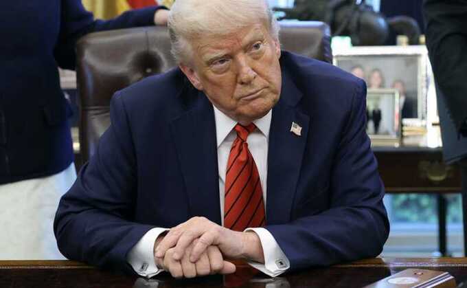 Трамп призывает к переговорам с Ираном, стремясь избежать конфликта